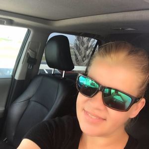 Meet your Posher, Beth